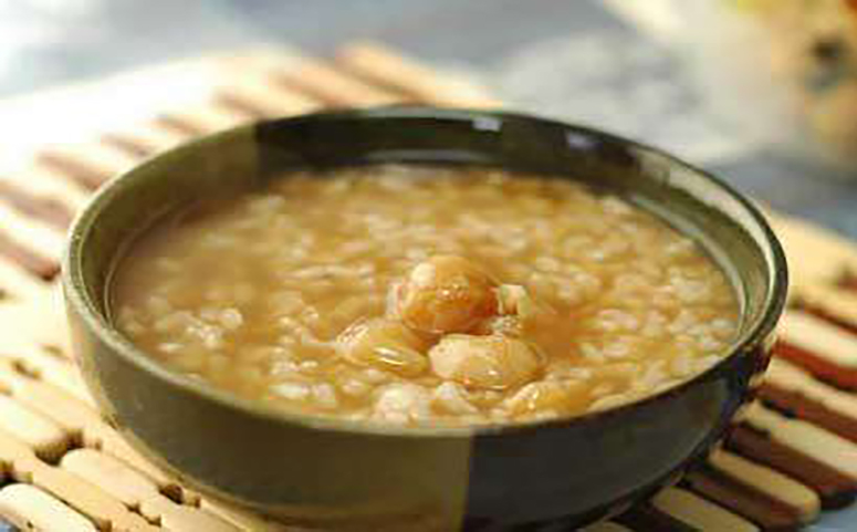 葛粉做成葛粉粳粳米粥的吃法图片