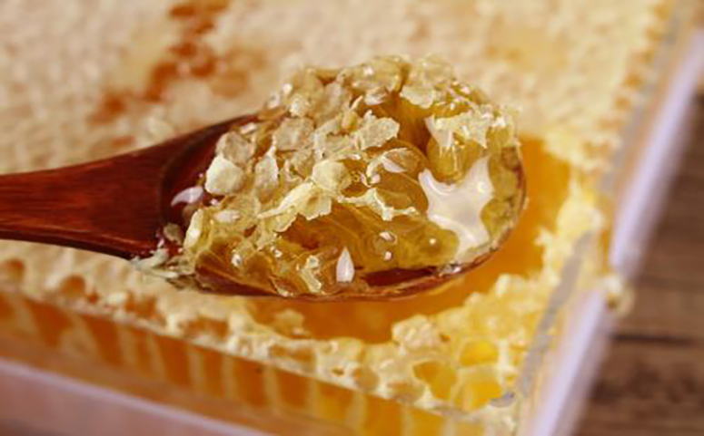 蜂巢蜜美容养颜的作用
