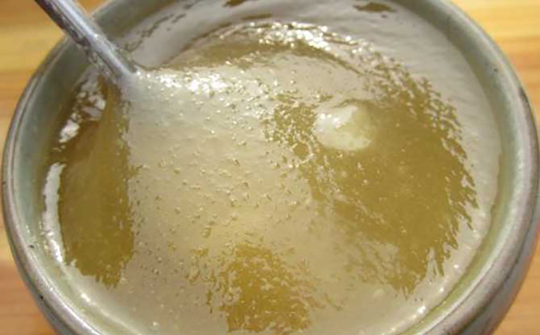掺了白糖的蜂蜜也可以结晶介绍图片